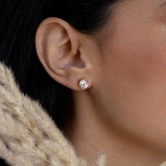 Clous d'oreilles en diamant classiques - Boucles d'oreilles avec pierre ronde