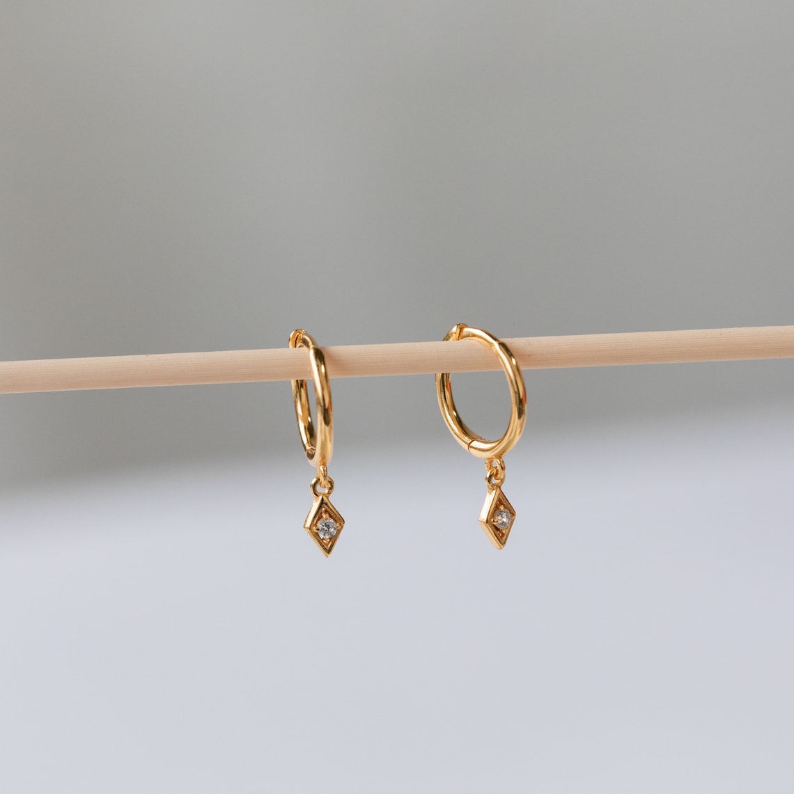 Boucles d'oreilles pendantes - Boucles d'oreilles délicates en diamant