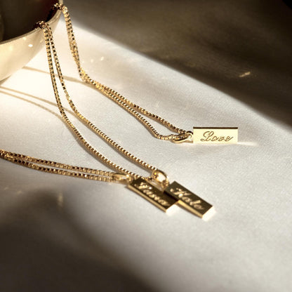 Lina – Collier Dainty Tag Personnalisé