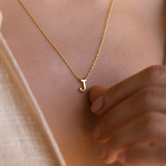 Collier délicat avec initiales – Collier élégant avec lettre