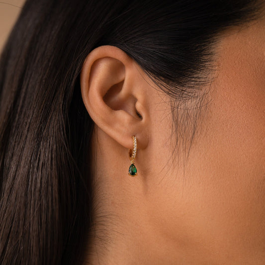 Créoles Pendantes avec Pierre de Naissance - Boucles d'Oreilles en Strass
