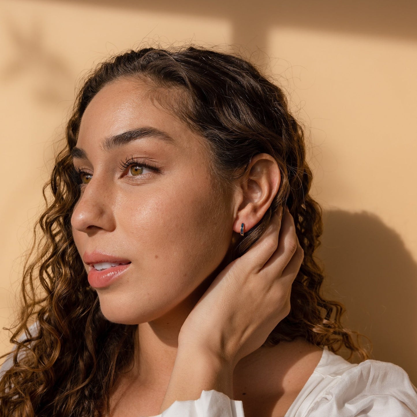 Bagues à incrustations d’opale - Boucles d’oreilles en opale
