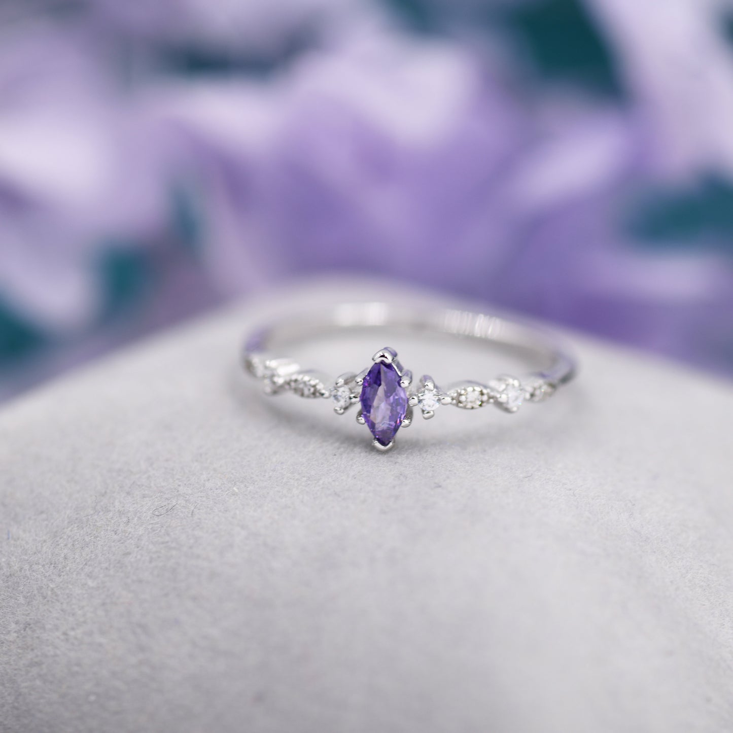Bague Vintage – CZ Violette Améthyste Élégante