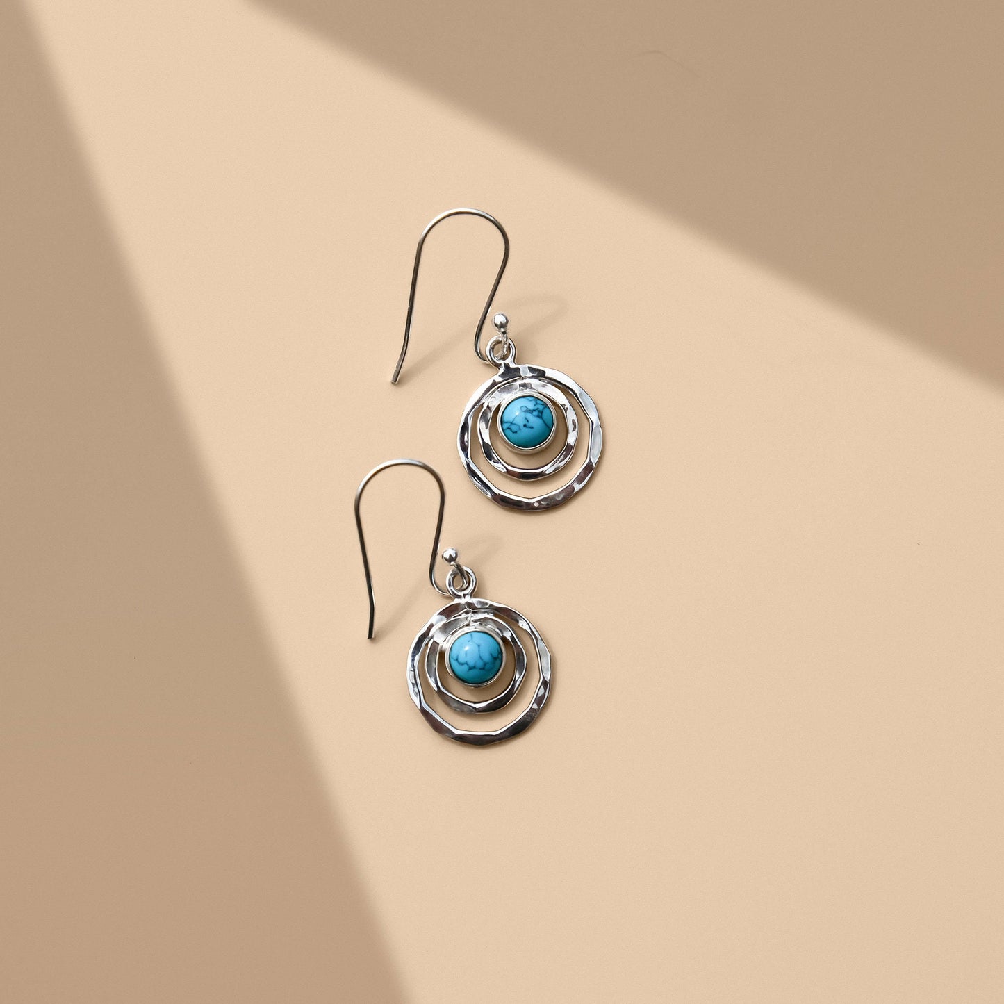 Boucles d’Oreilles Turquoise & Perle – Argent Sterling