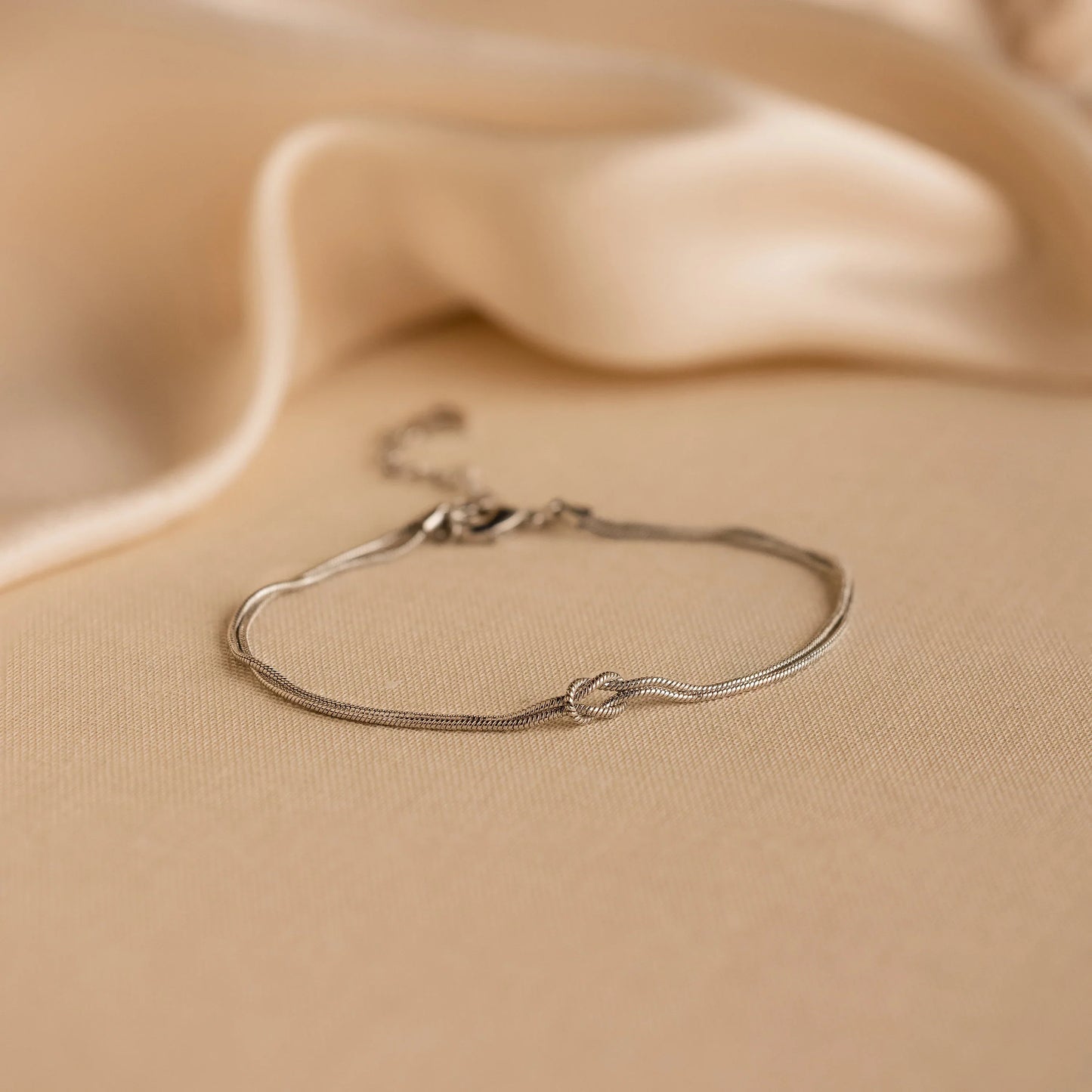 Georgia - Bracelet Nœud d'Amour