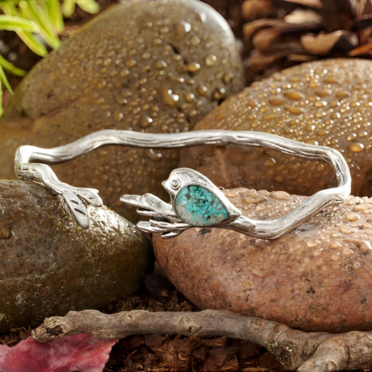 Isaline – Bracelet Délicat Vintage à Motif Oiseau
