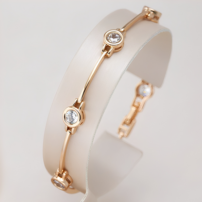 Lucía – Bracelet Élégant en Or avec Cubic Zirconia