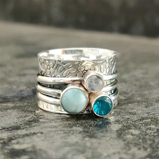 Luna – Bague Vintage avec Pierre Naturelle Bleue