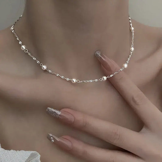Maëla – Bijou de Perles au Brillant Doux