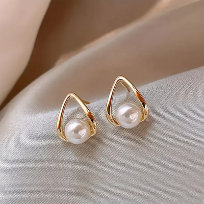Geah – Boucles d’Oreilles Creuses en Perles d’Or