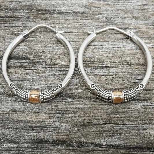 Amelia – Boucles d’oreilles vintage en argent avec détails gravés