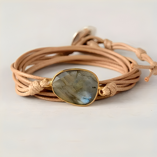 Cassandra – Bracelet Élégant en Cuir et Pierre