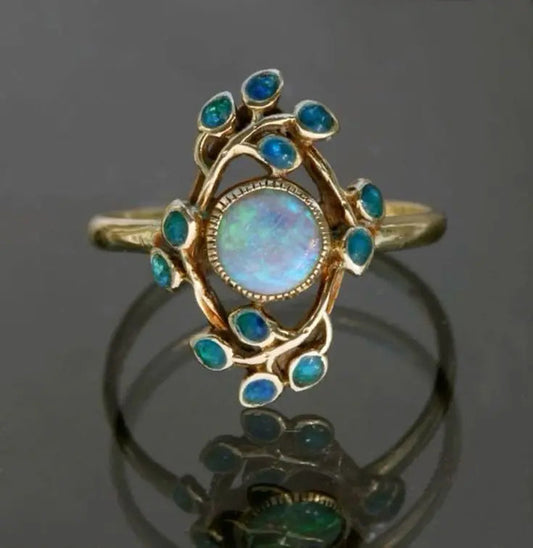 Mika – Bague vintage en cristal et opale