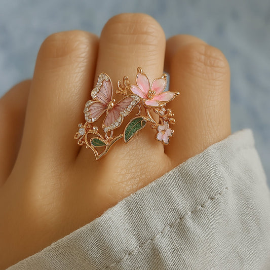Meliora – Bague Papillon Étincelante en Zircon