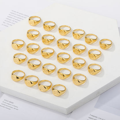 Elise – Bague Lettre en Police Anglaise Ancienne
