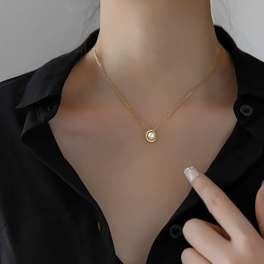Zeph – Collier de Perles d'Eau Salée avec Bain d'Or