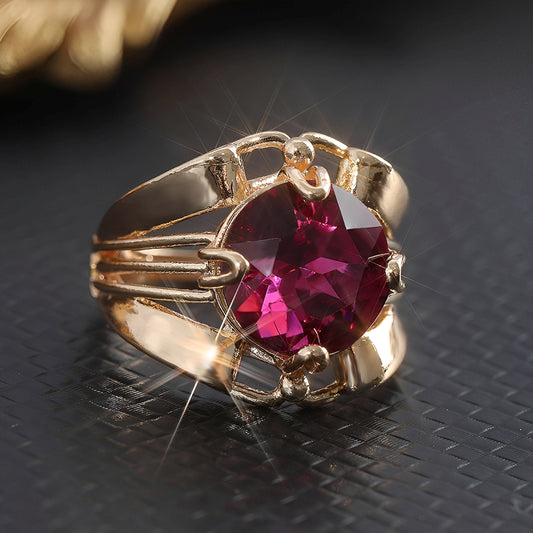 Mikha – Bague Vintage en Or avec Cristal de Grenat