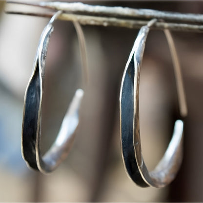 Nola – Boucle d'Oreille Individuelle avec Grand Anneau