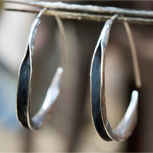 Nola – Boucle d'Oreille Individuelle avec Grand Anneau