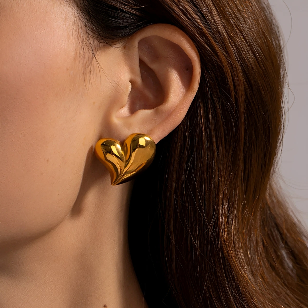 Selena – Boucles d’Oreilles Glossy Élégance Moderne