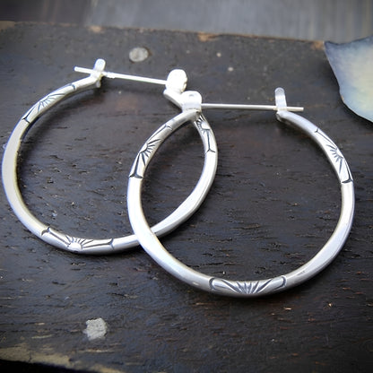 Clara – Créoles Vintage en Argent Élégant