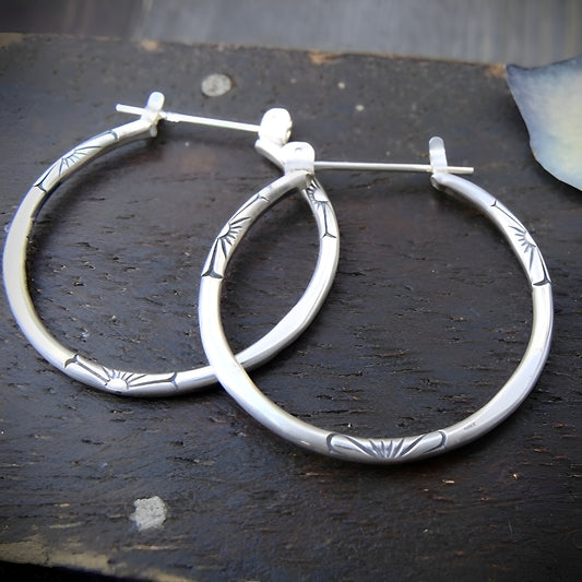 Clara – Créoles Vintage en Argent Élégant