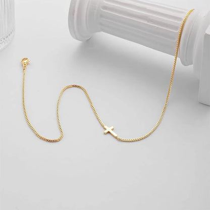 Aurora – Collier Pendentif Petite Croix
