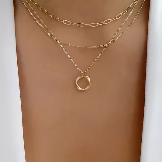 Livia – Collier Doré Vintage Pendentif Élégant