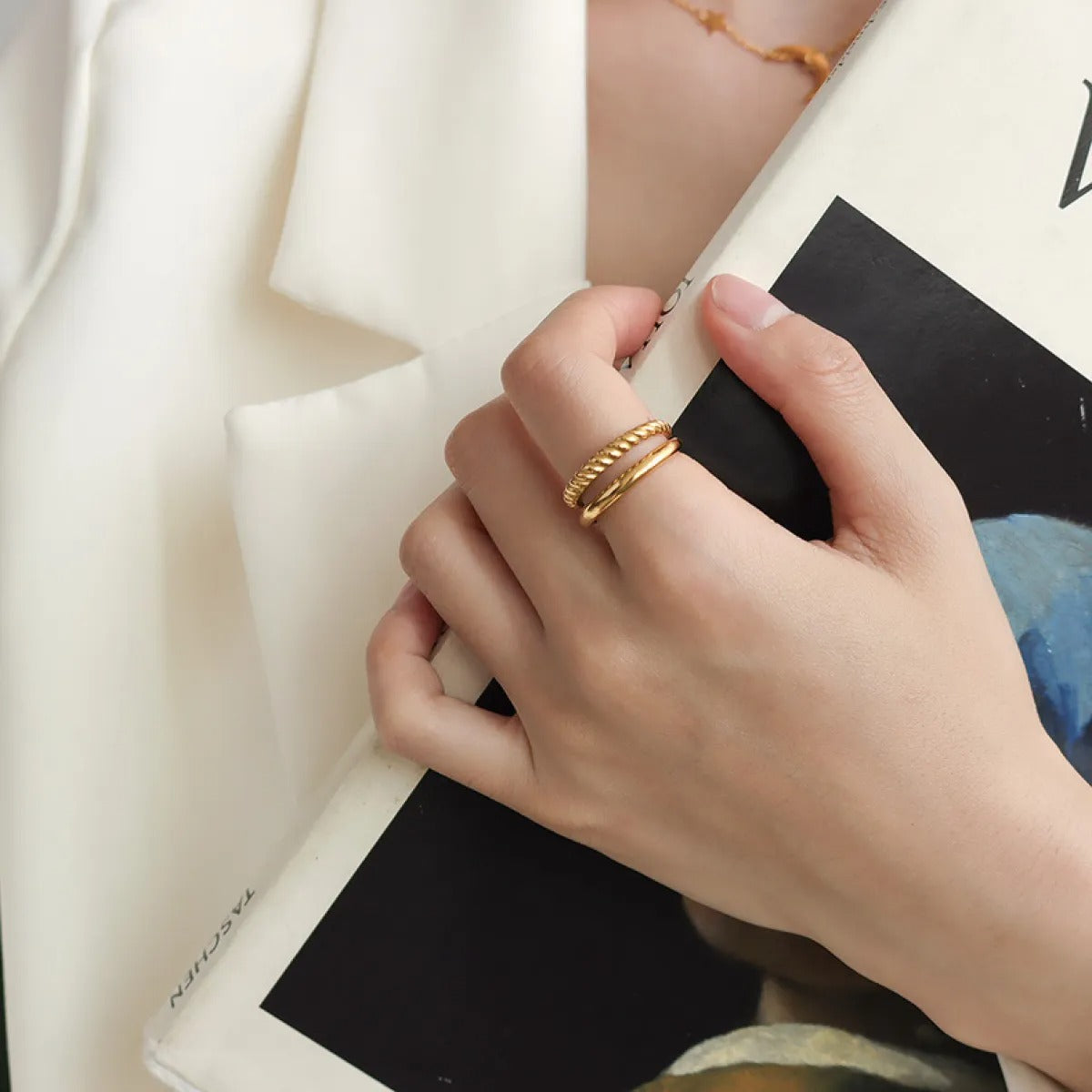 Adele – Bague Twist Double en Or Poli