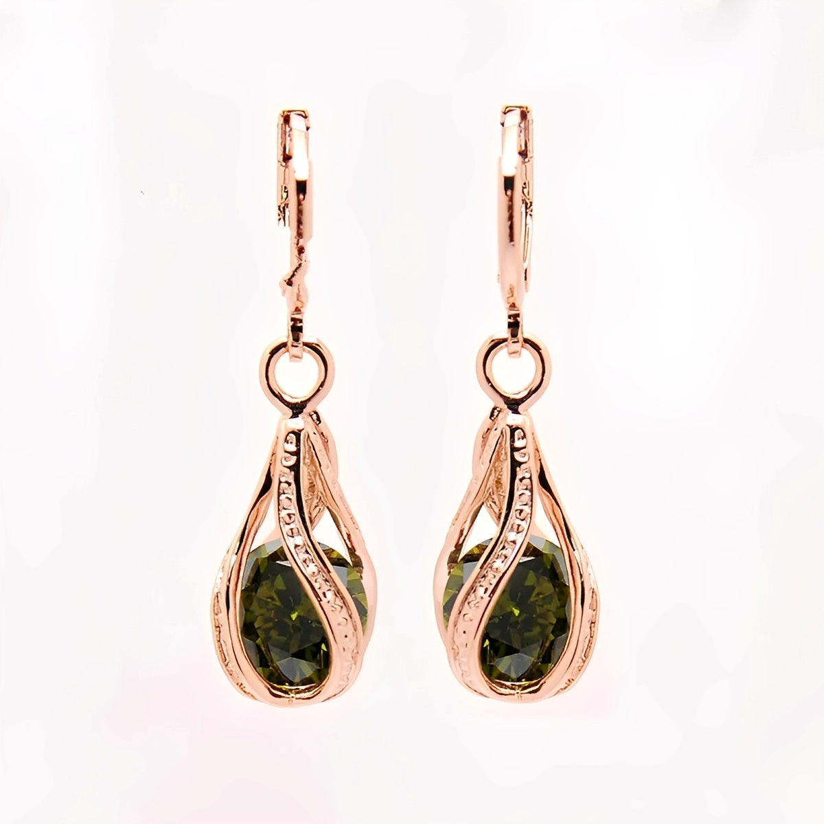 Gwen – Boucles Pendantes en Diamant