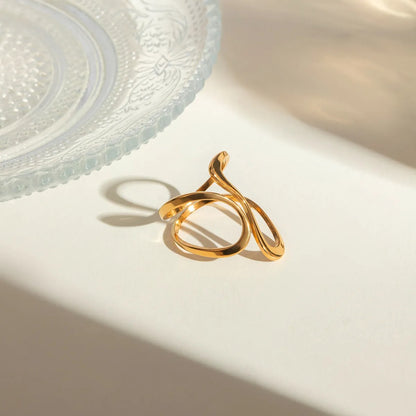 Dori – Bague Ouverte Spirale Dorée Irégulière