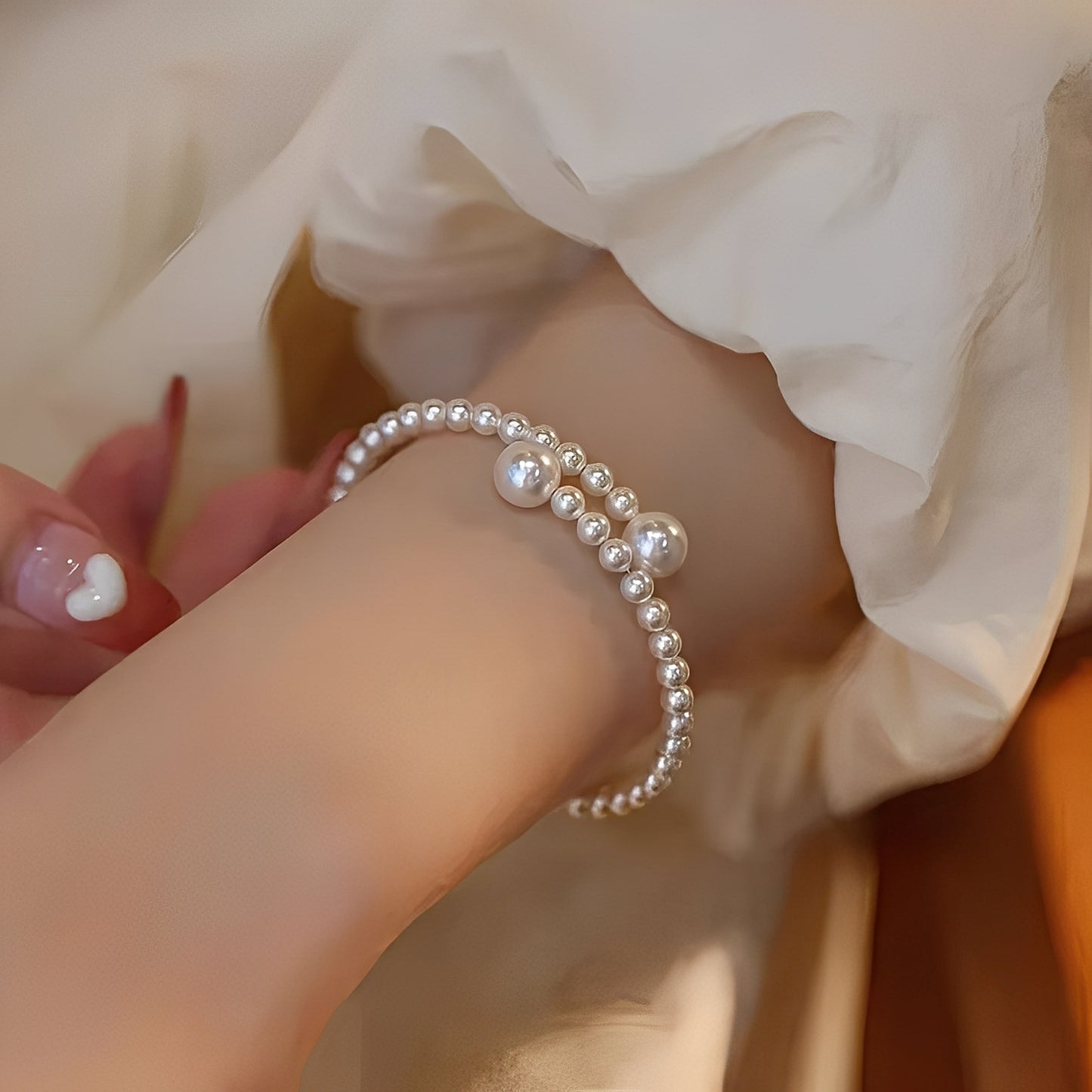 Emma – Bracelet Raffiné en Perles Ouvertes