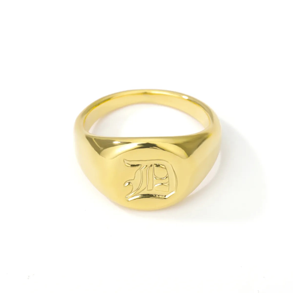 Elise – Bague Lettre en Police Anglaise Ancienne