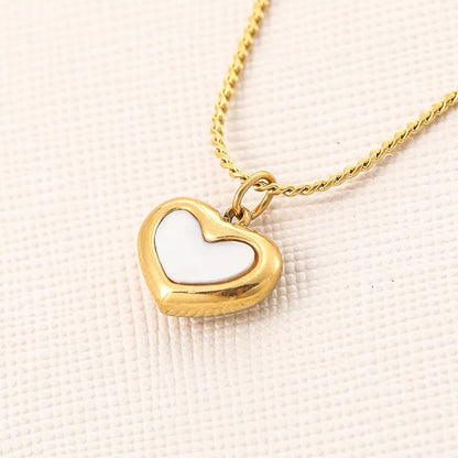 Neréa – Collier cœur en nacre