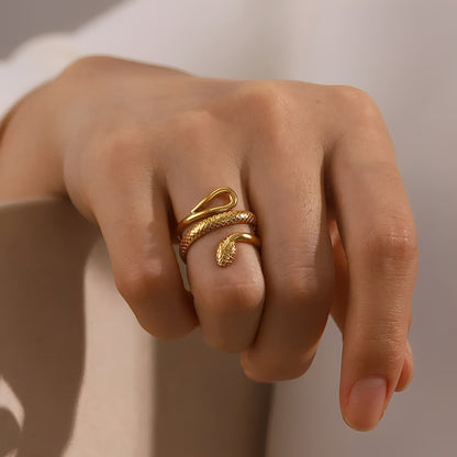 Zonya – Bague Serpentine Texturée Ajourée