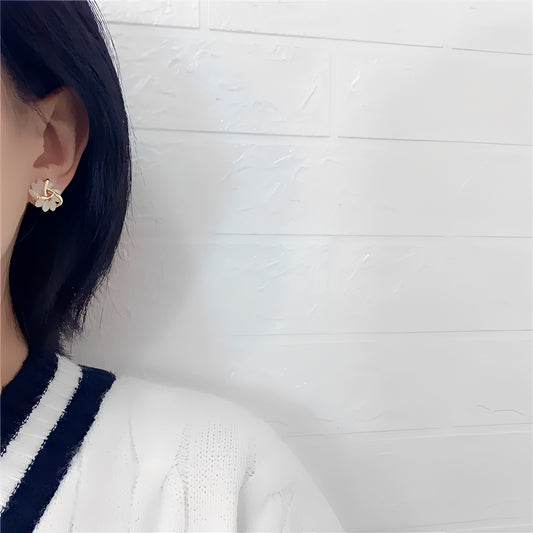 Elisse – Boucles d’Oreilles Intemporelles Or & Opale Blanche