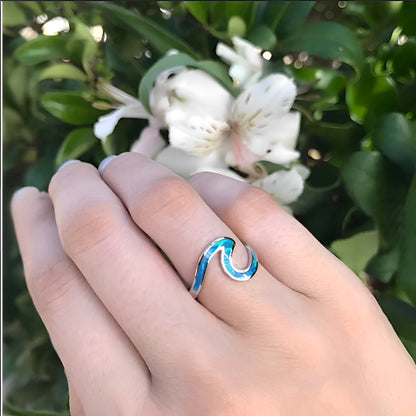 Nerina – Bague Vague Marine en Opale et Argent