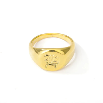 Elise – Bague Lettre en Police Anglaise Ancienne
