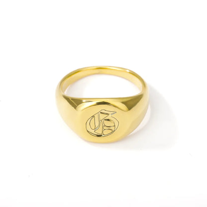 Elise – Bague Lettre en Police Anglaise Ancienne