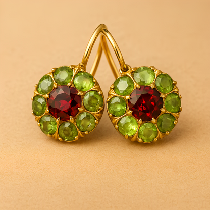 Selene – Boucles d’Oreilles Rétro Rondes avec Cristaux Verts et Rouges
