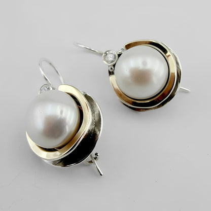 Helena – Boucles d'Oreilles Vintage avec Perles Arrondies