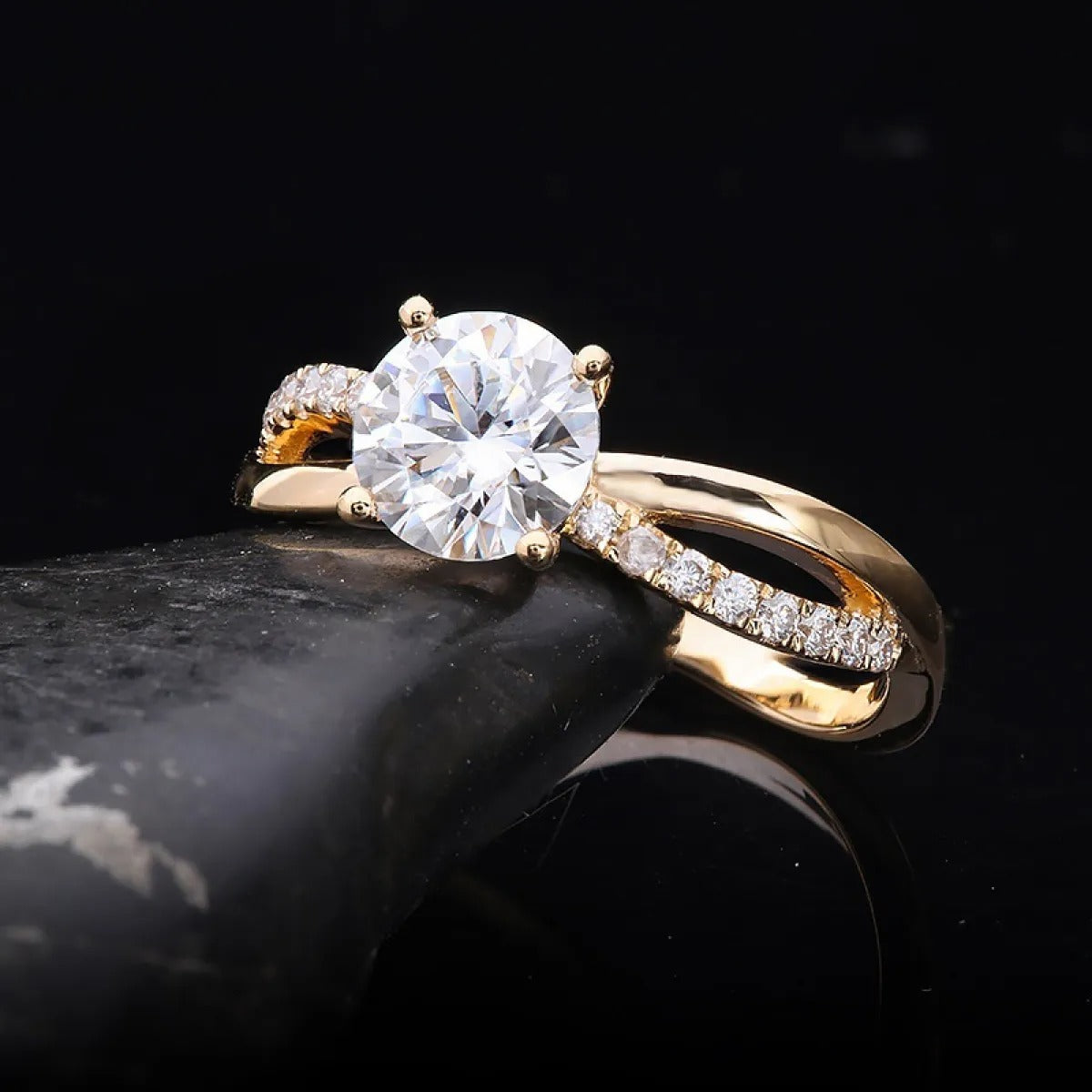 Jane – Bague en Or 18K