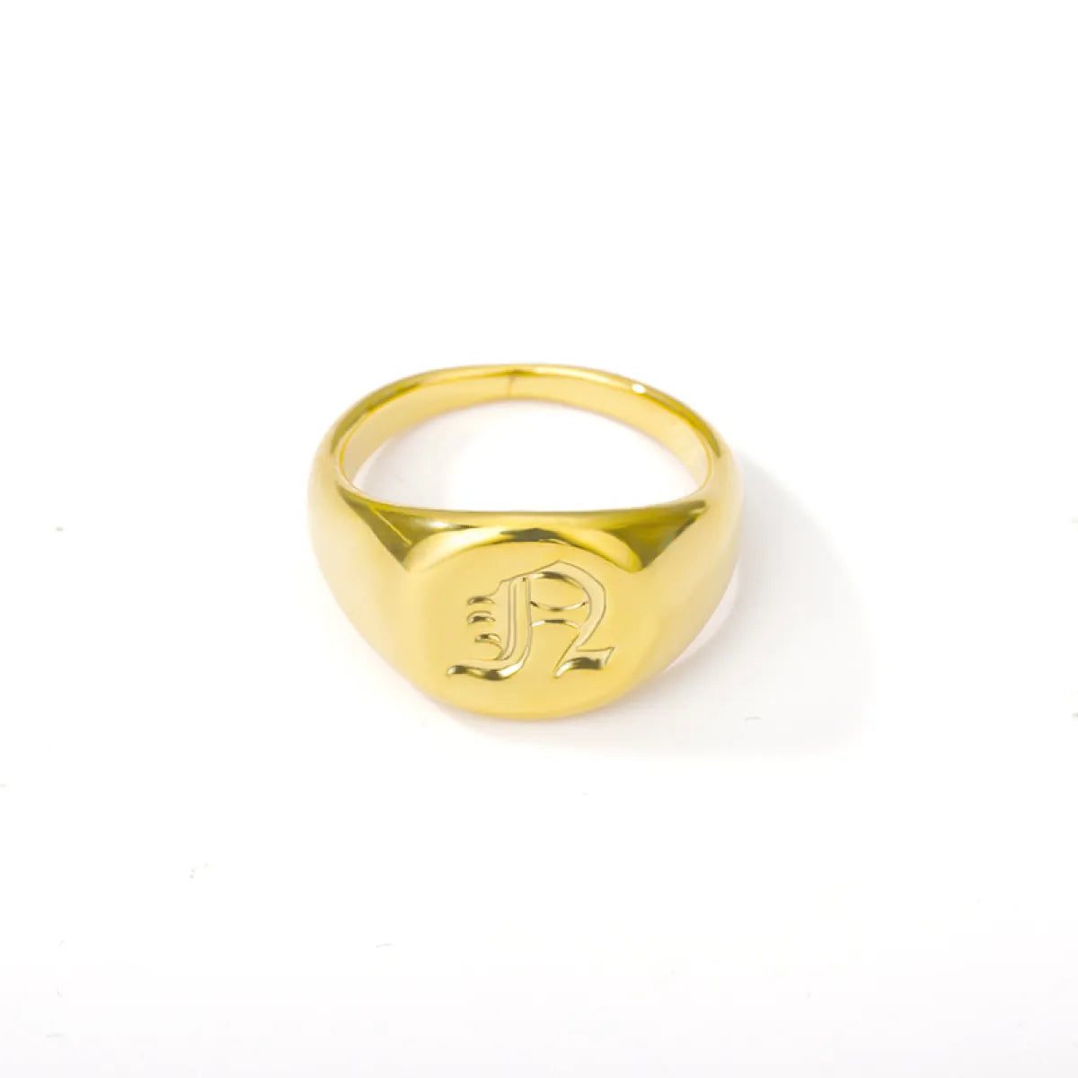 Elise – Bague Lettre en Police Anglaise Ancienne