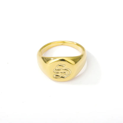 Elise – Bague Lettre en Police Anglaise Ancienne