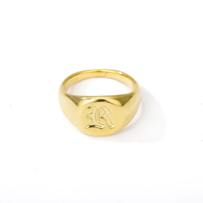 Elise – Bague Lettre en Police Anglaise Ancienne