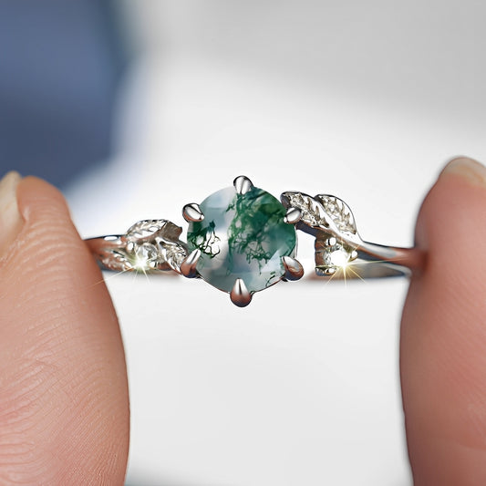 Dannah – Bague Vintage avec Pierre Verte Argentée
