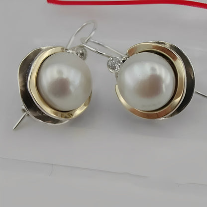 Helena – Boucles d'Oreilles Vintage avec Perles Arrondies