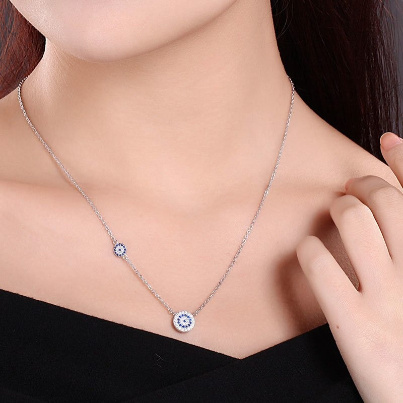 Sayuri – Collier Œil Scintillant Protecteur