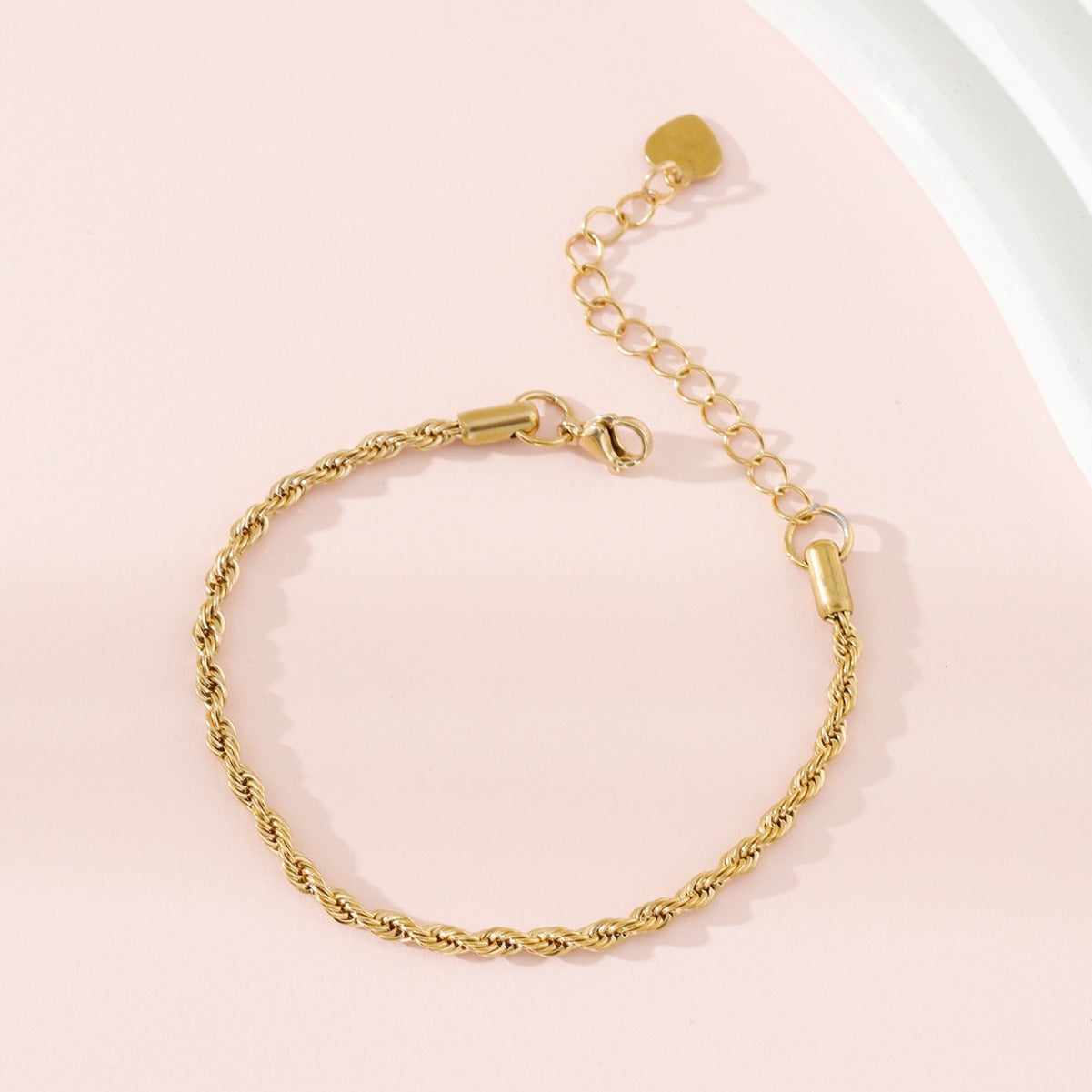 Sheena – Bracelet en Corde de Chanvre