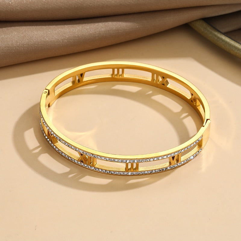 Lucienne – Bracelet Chiffres Romains Élégant